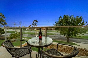 Terrace/patio - Melbourne Airport Motel (Tullamarine)