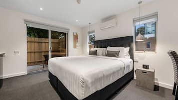 Studio – deluxe, 1 kingsize-seng, tilgjengelighetstilpasset | Sengetøy i egyptisk bomull og sengetøy av topp kvalitet