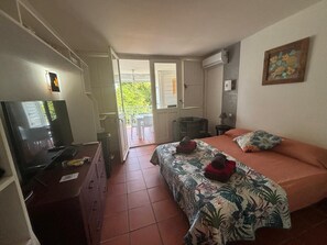 1 soveværelse, strygejern/strygebræt, weekendseng, gratis Wi-Fi