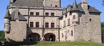 The little log with a view of the lake