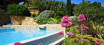 L 'OLIVADE STOR AKTIV VILLA MED PANORAMISK UDSIGT 