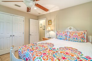 Iron/ironing board, WiFi, bed sheets - Sand and Spur (Laurel Hill)