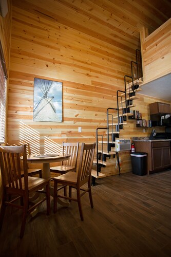 Centrally Located near everything the Black Hills has to offer! Open year round!