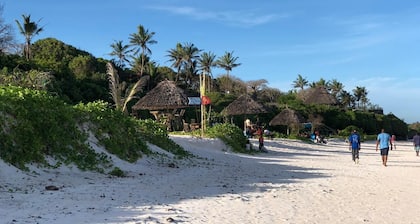 TRANQUIL COTTAGE ONE, KILIFI, BOFA