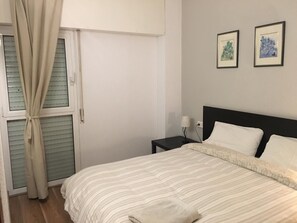 2 間睡房、熨斗/熨衫板、上網、床單