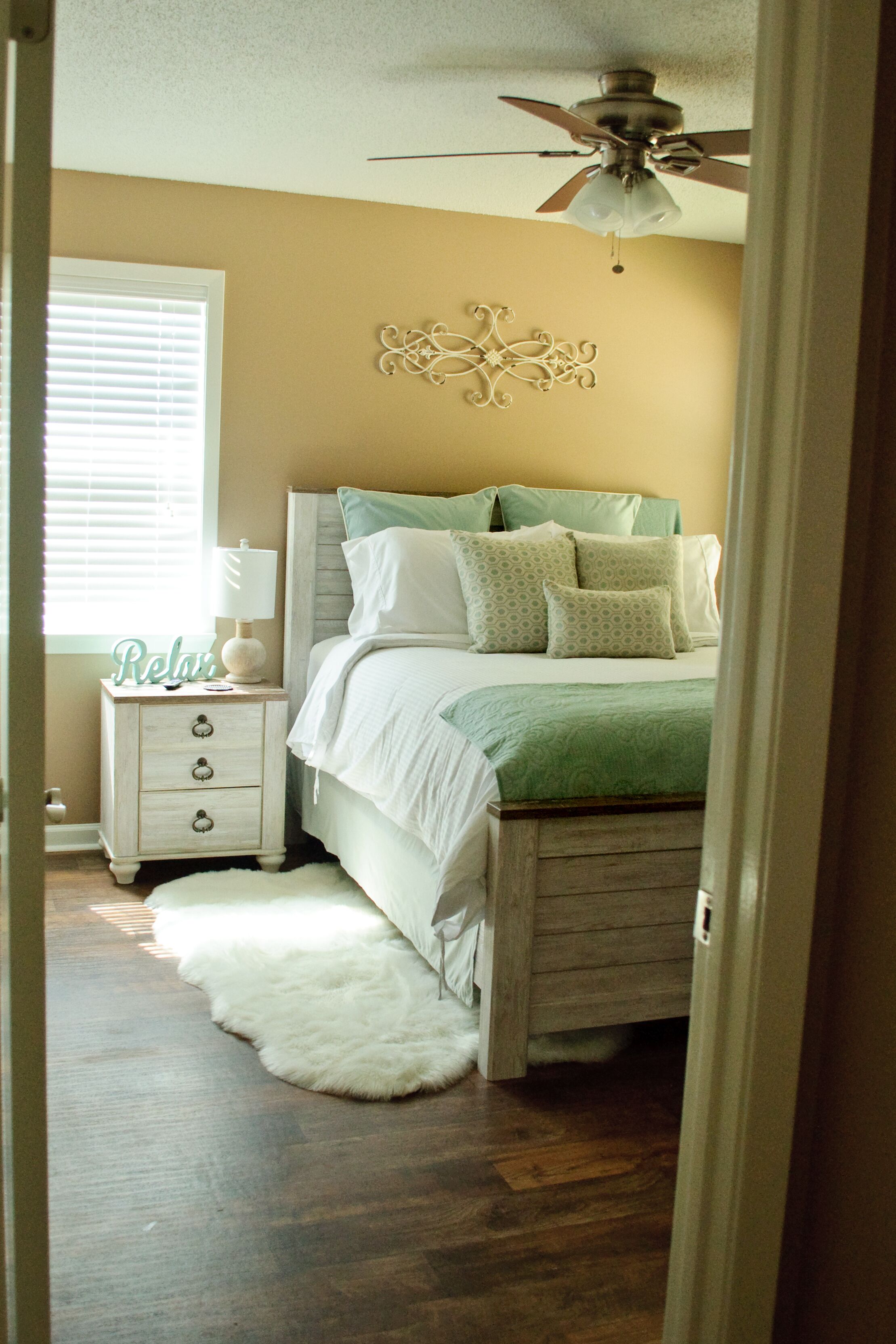 2 habitaciones, tabla de planchar con plancha y wifi gratis 