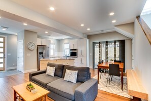 Smart TV, fireplace - Downtown Views and Brews (Fort Collins)