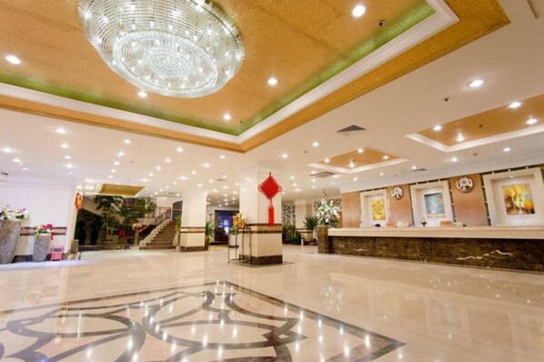 Lobby - Guangzhou Lijiang Mingzhu Hotel (Guangzhou)