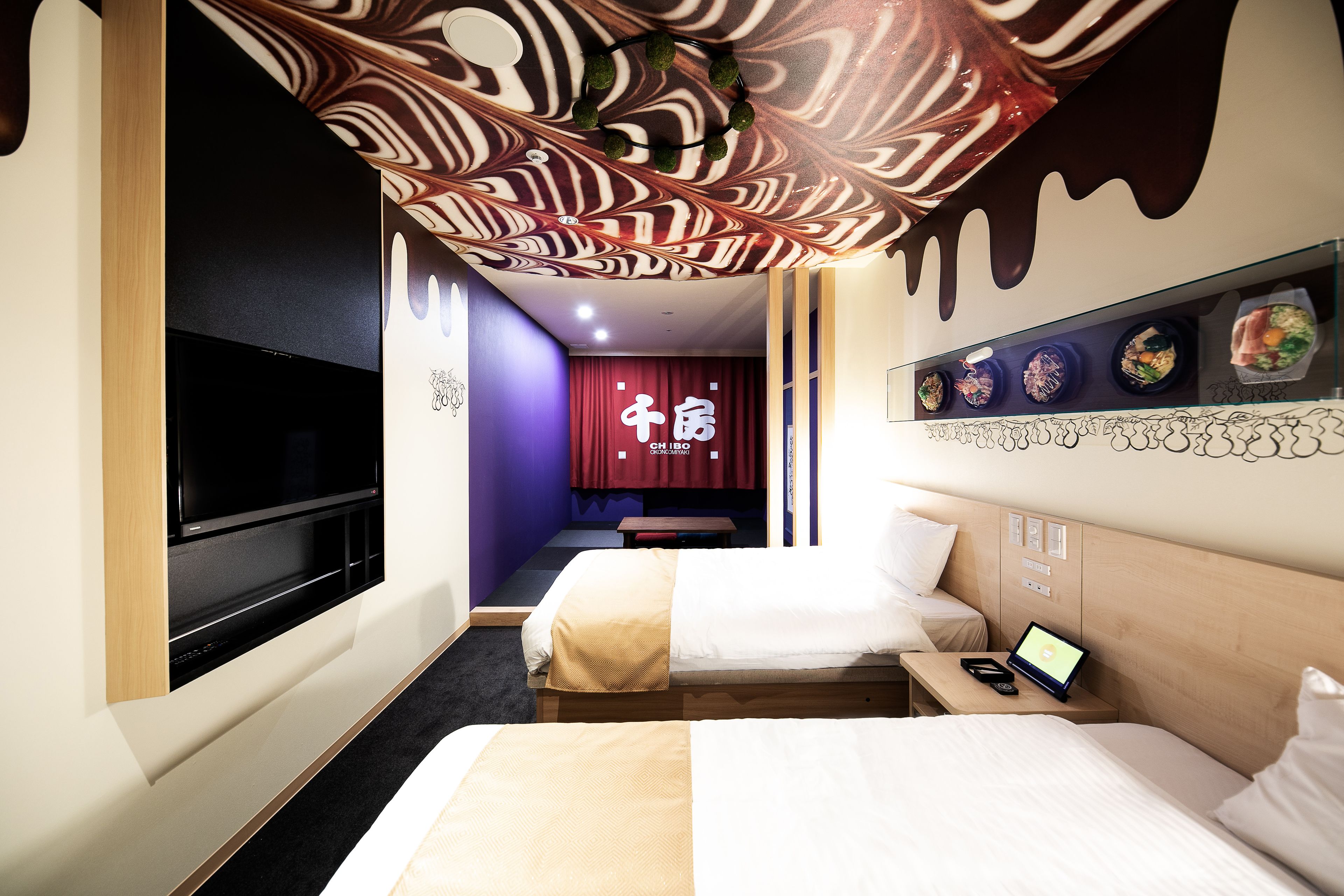 collaborate twin room | premium bedding, memory-foam beds, in-room safe, blackout curtains