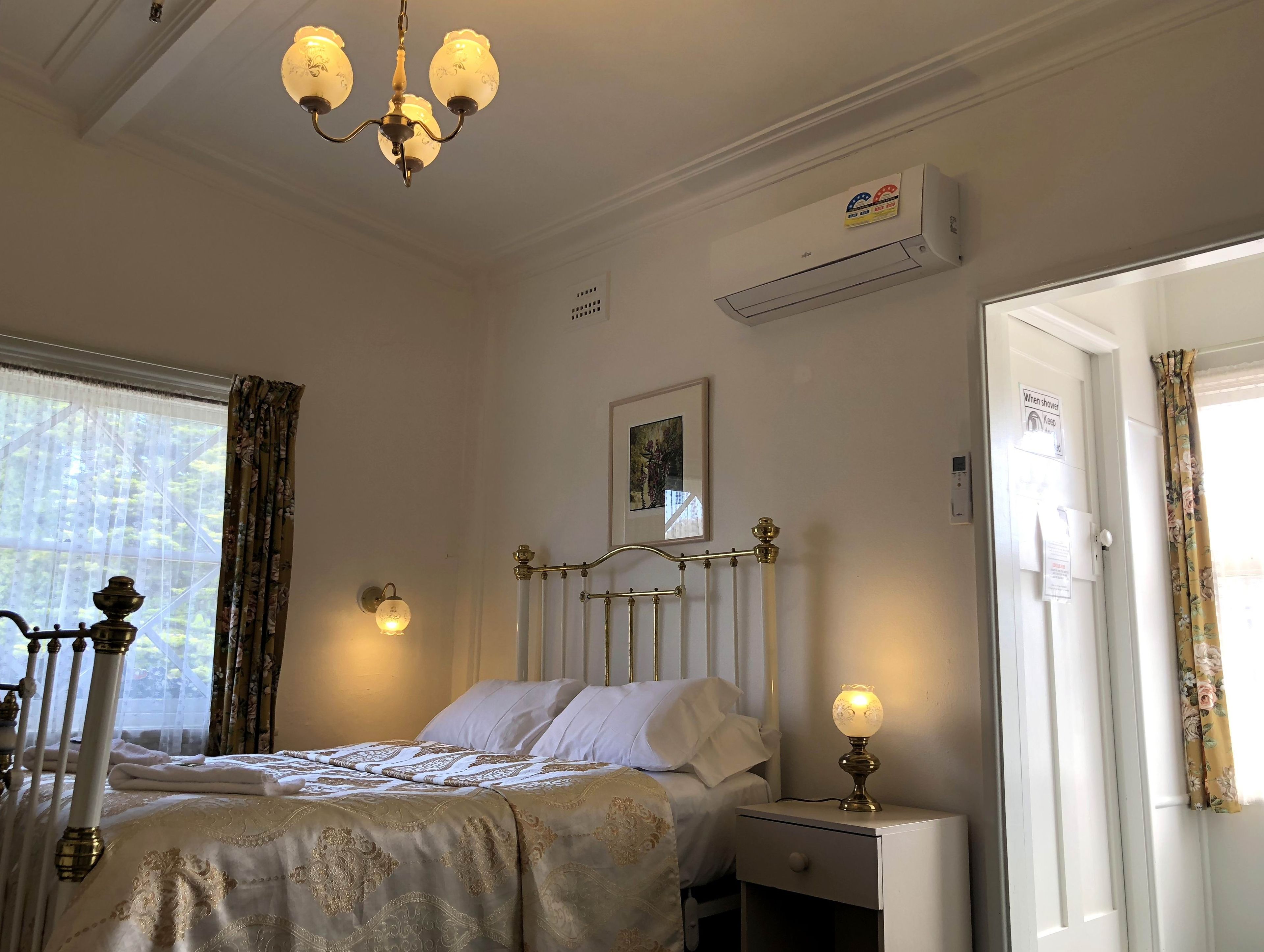 Guesthouse Double Room Ensuite | Premium bedding, desk, iron/ironing board, free WiFi