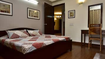 Woodpecker Apartment 2 Bedroom Service Apartment | 2 bedrooms, down comforters, Select Comfort beds, individually furnished