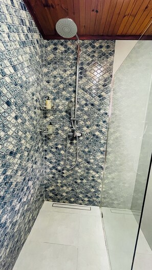 Luxury Chalet, Non Smoking | Bathroom shower - Villa Caballero Luxury Chalets (Mahé Island)