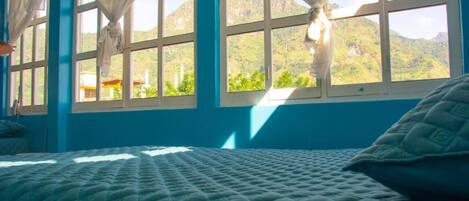 1 habitación, wifi y ropa de cama