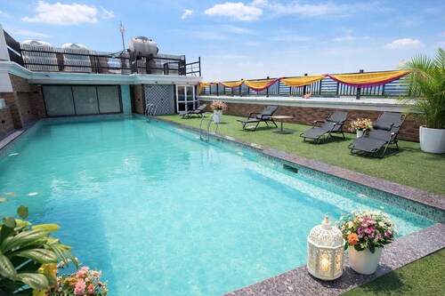 Wedcation By Tivoli - A Unit of Palmdale Resort