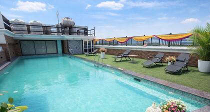 Wedcation By Tivoli - A Unit of Palmdale Resort