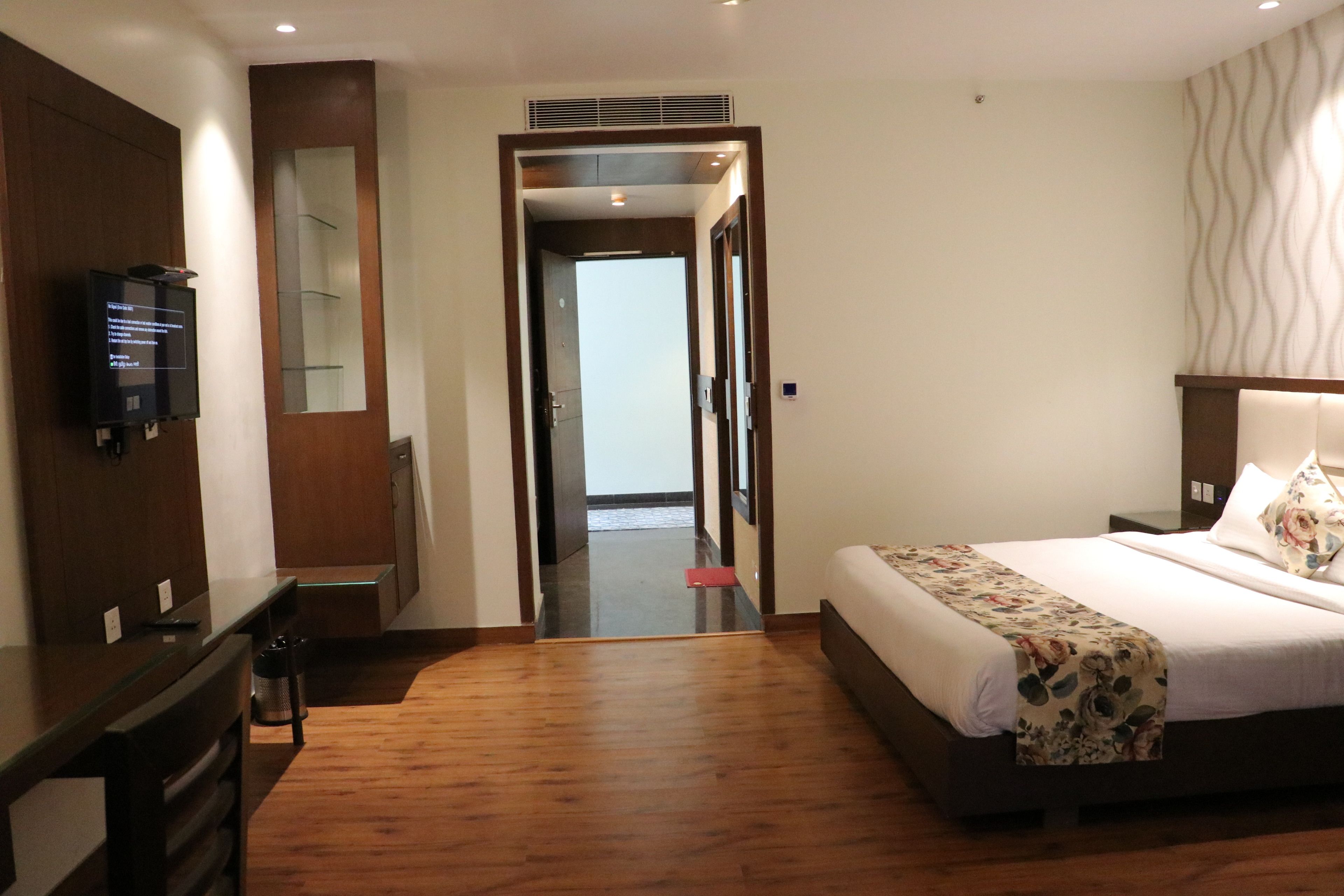 Ropa de cama de alta calidad, colchones Tempur-Pedic y minibar 