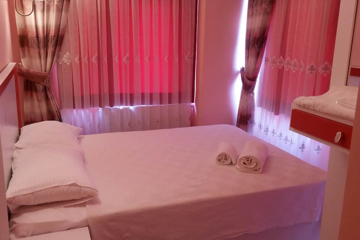 Chambre Double | Wi-Fi gratuit, draps fournis