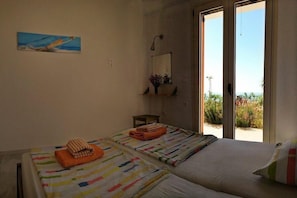 Appartement, 2 chambres | 2 chambres, rideaux occultants, chambres insonorisées