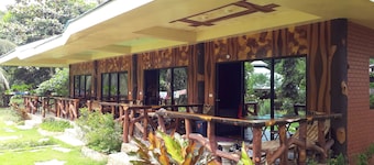 Dabdab Tourist Inn