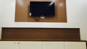 Unclassified image, 3 of 26, button - The S Hotel Saigon - Hostel (Ho Chi Minh City)