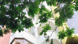 Unclassified image, 4 of 26, button - The S Hotel Saigon - Hostel (Ho Chi Minh City)