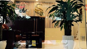 Unclassified image, 2 of 26, button - The S Hotel Saigon - Hostel (Ho Chi Minh City)