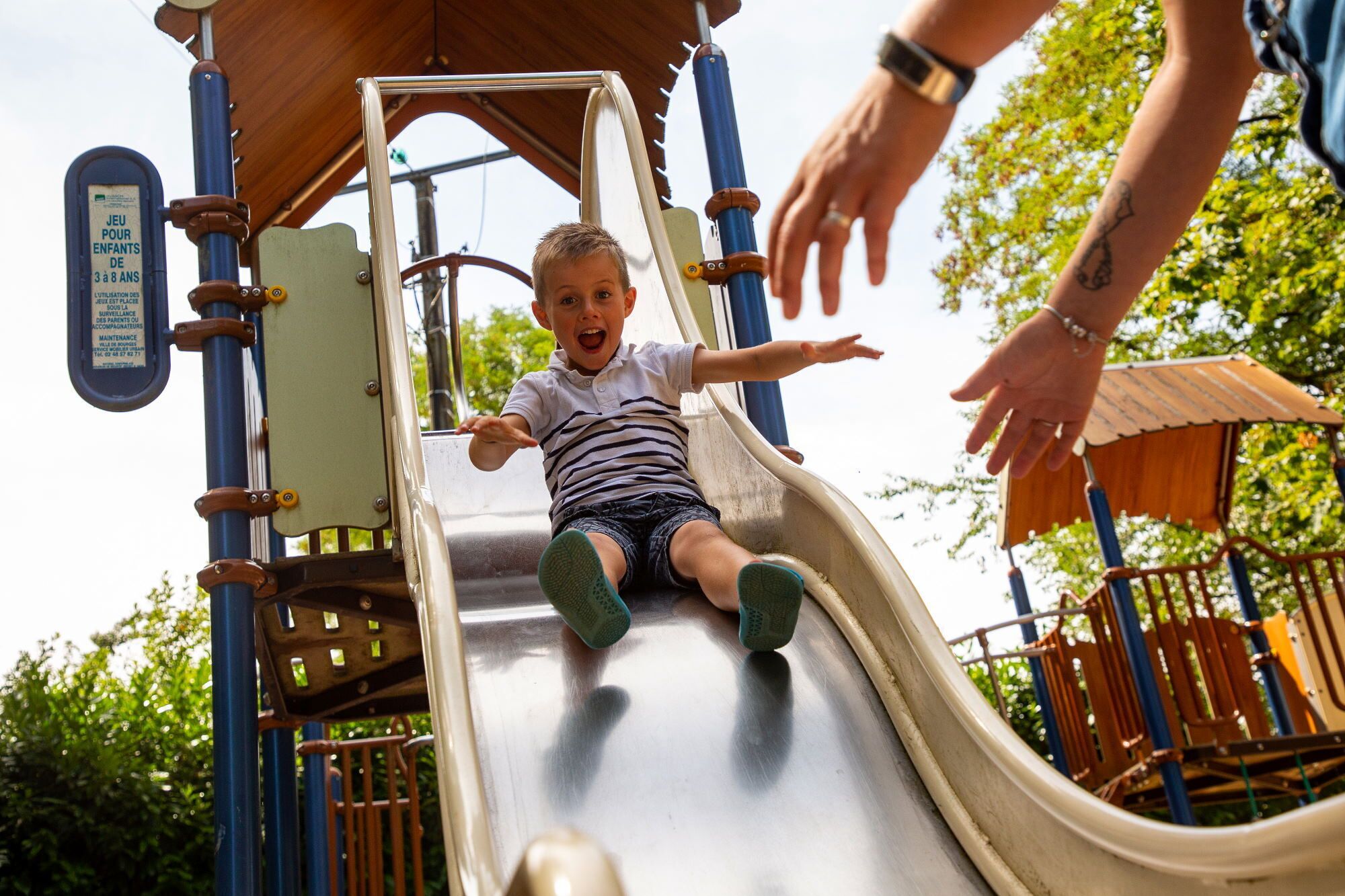 儿童活动区 - 室外