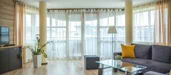 City Aparthotel