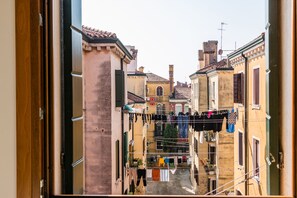 Appartamento, 1 camera da letto | Vista dalla camera
