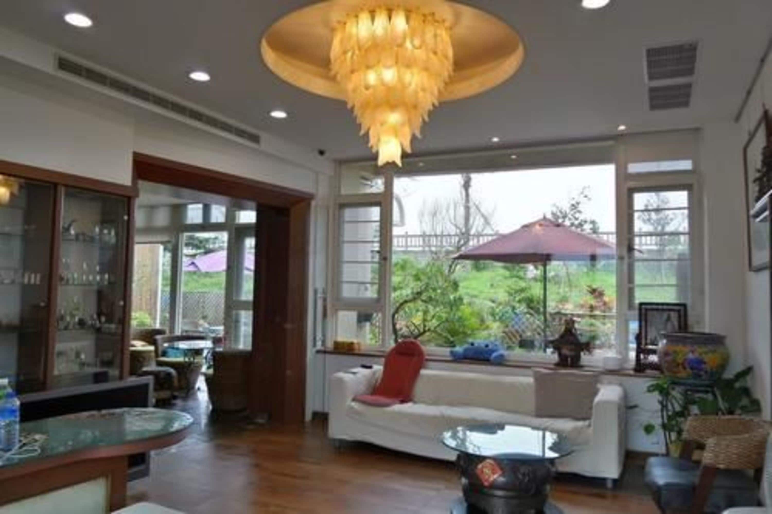 로비 좌석 공간