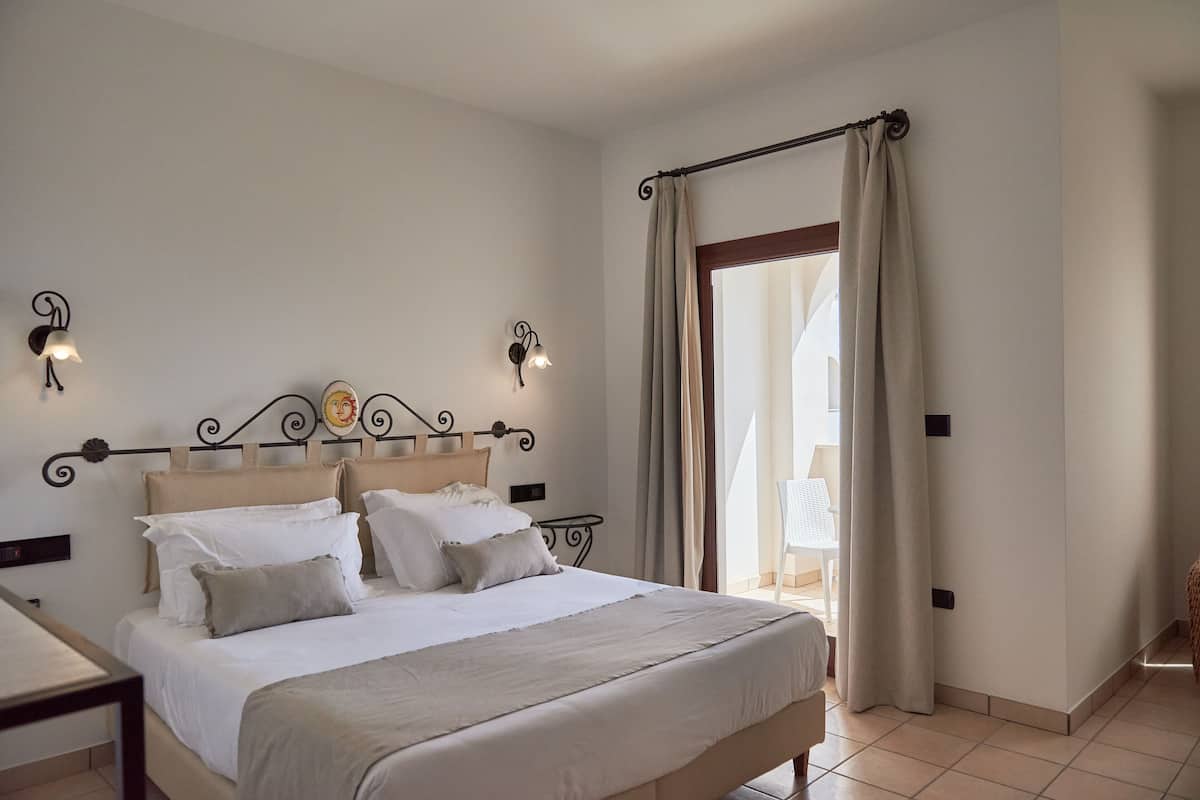 1 Schlafzimmer, Zimmersafe, Schreibtisch, Verdunkelungsvorhänge