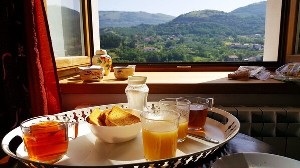 冰箱、烤箱、炉灶、洗碗机