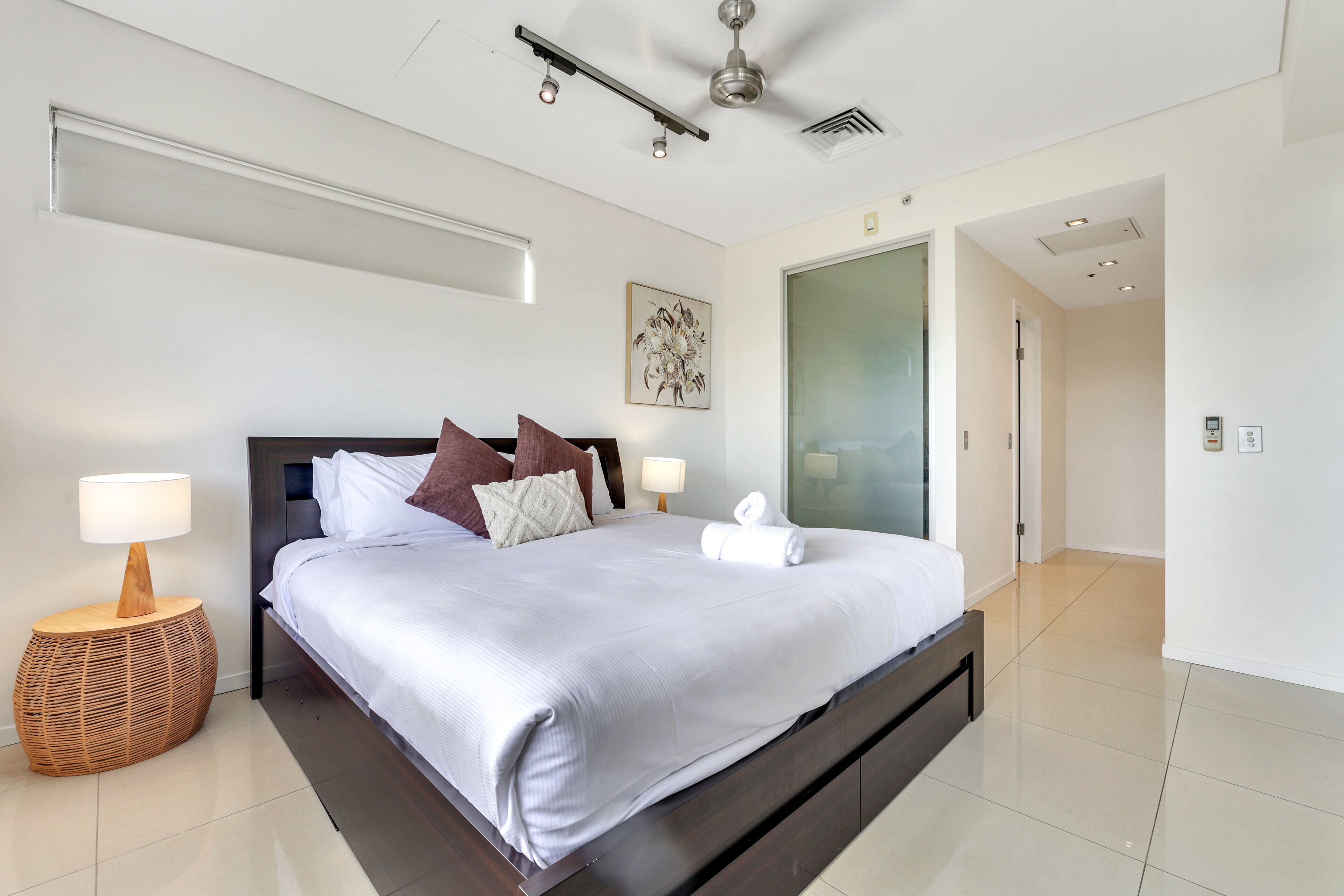 Premium-Apartment, 3 Schlafzimmer, Meerblick | 1 Schlafzimmer, individuell dekoriert, individuell eingerichtet