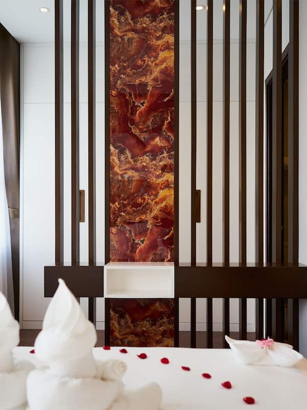 Minibar, in-room safe, desk, blackout drapes