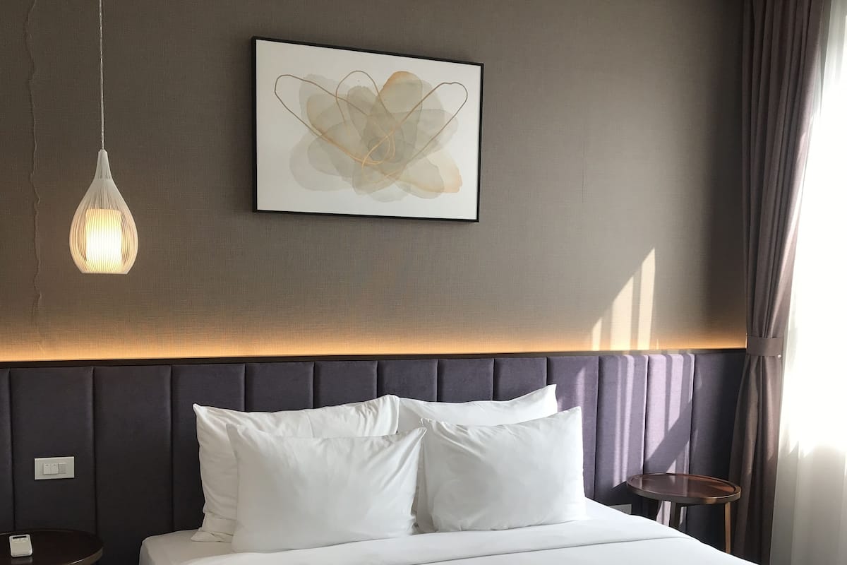Suite (Single Room) | 2 slaapkamers, een minibar, een kluis op de kamer, een bureau