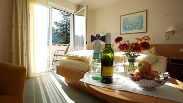 In-room safe, blackout drapes, iron/ironing board, free WiFi