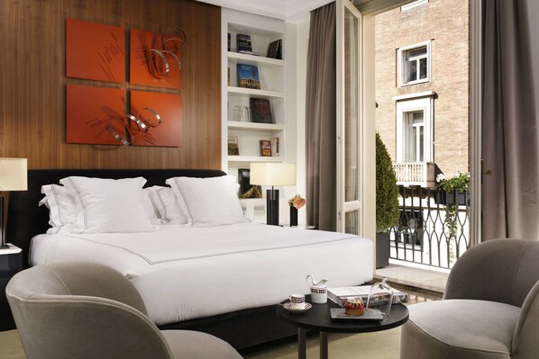 Suite, Balcony | 1 bedroom, premium bedding, minibar, in-room safe