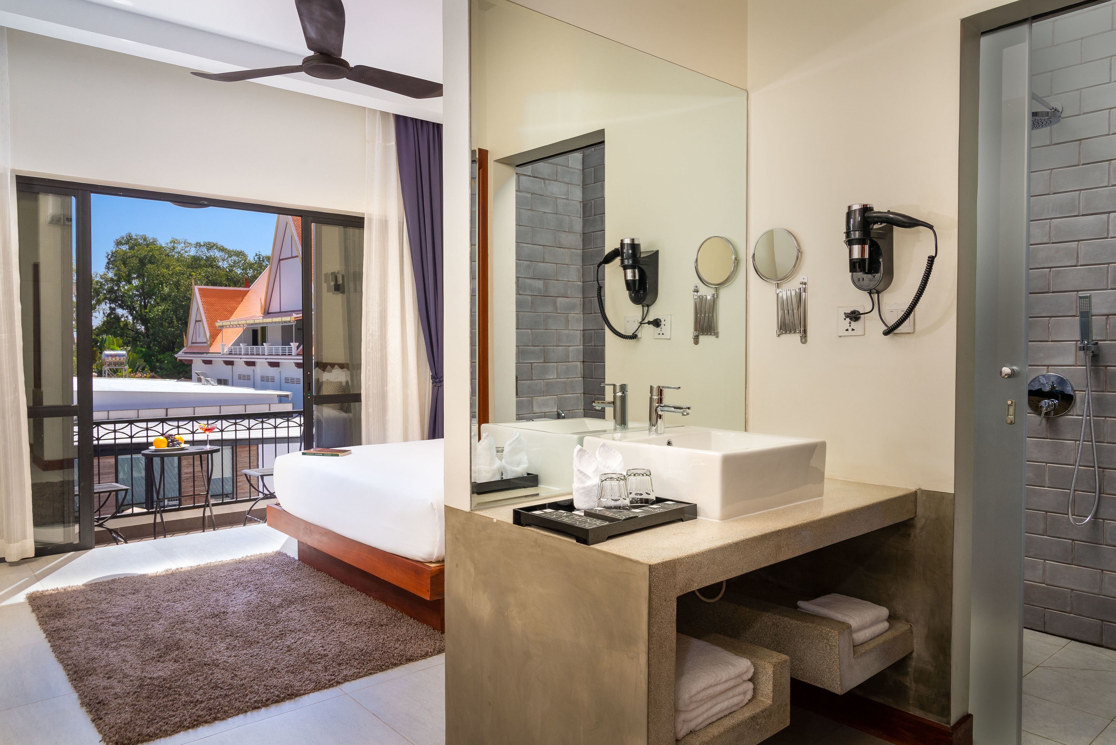 Photo - Blanc Smith Residence