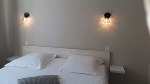 Doppelzimmer | Individuell dekoriert, individuell eingerichtet, Verdunkelungsvorhänge