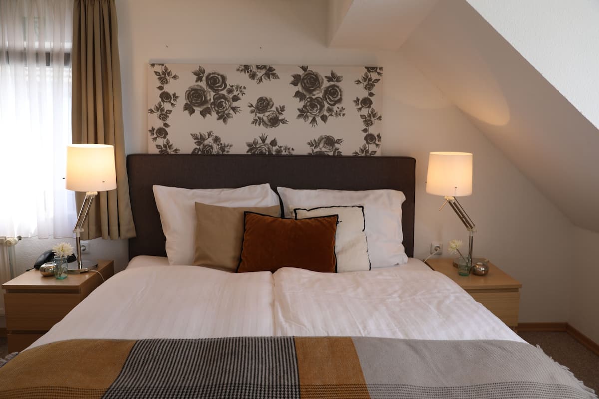 Habitación doble Confort | Wifi gratis y ropa de cama