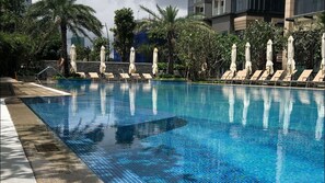 デラックス アパートメント 1 ベッドルーム キッチン シティビュー | ガーデン ビュー