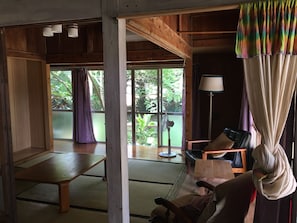 하우스 (Private Vacation Home) | 암막 커튼, 무료 WiFi, 침대 시트