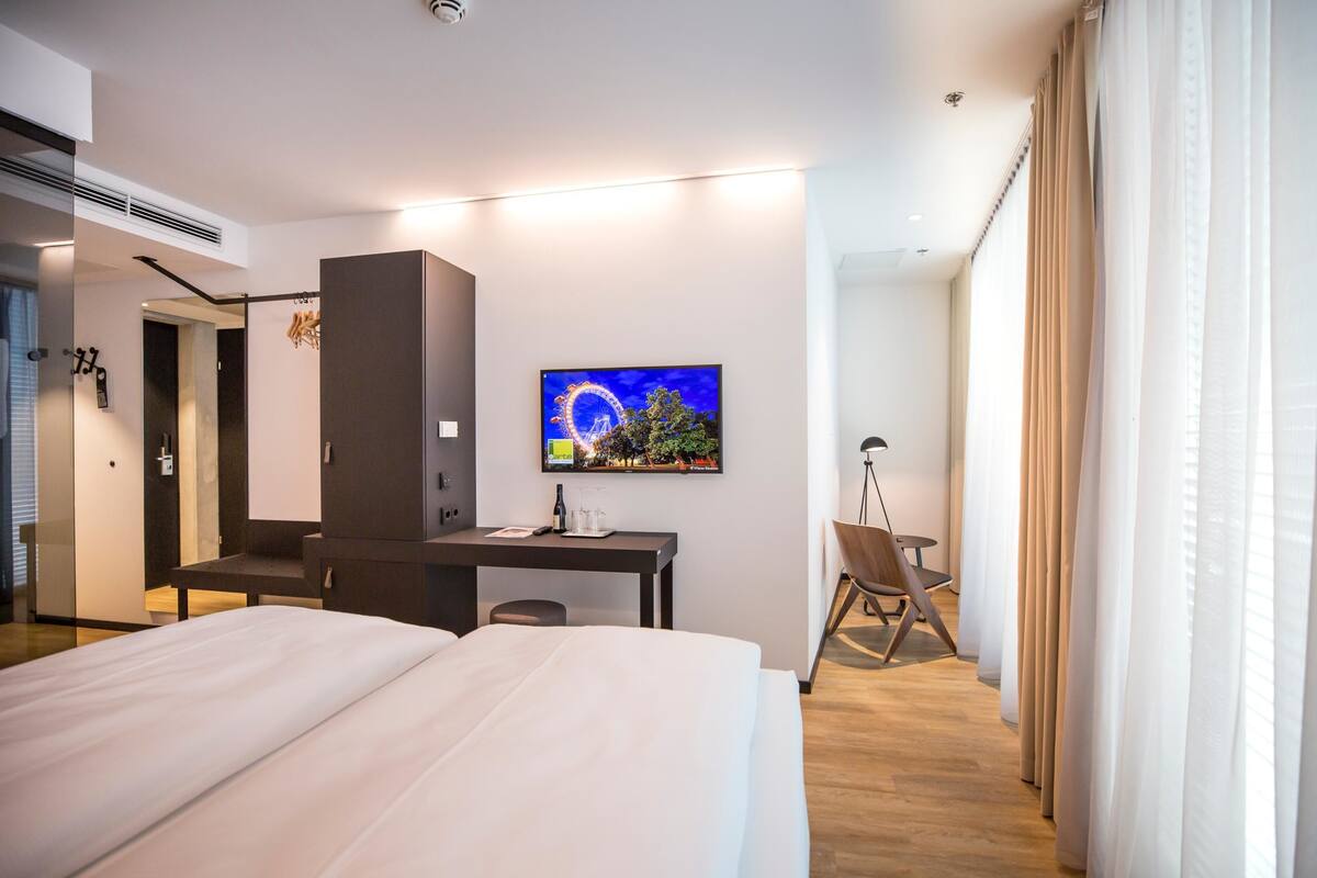 1 Schlafzimmer, Allergikerbettwaren, Minibar, Zimmersafe