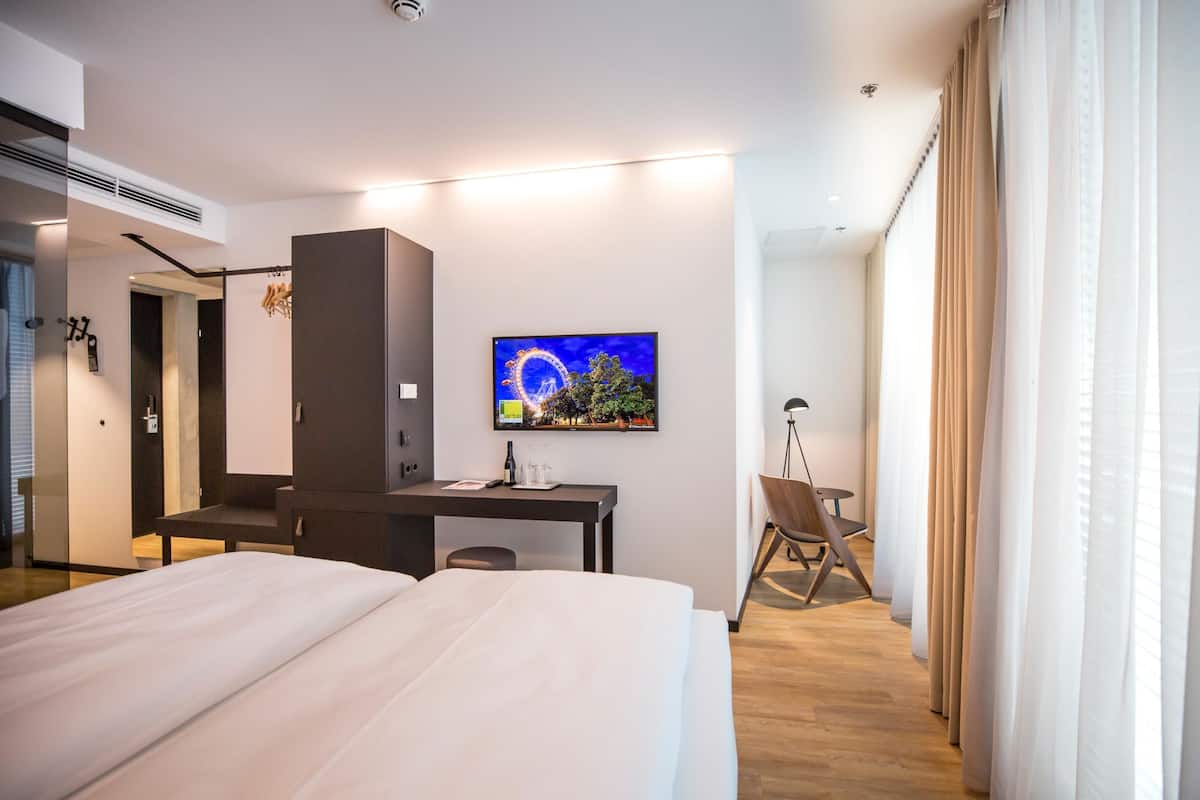 1 Schlafzimmer, Allergikerbettwaren, Minibar, Zimmersafe