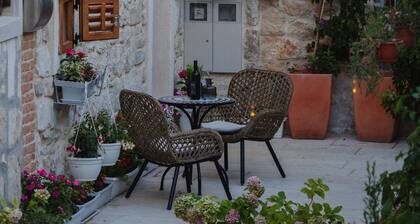 Luxury View Marjan