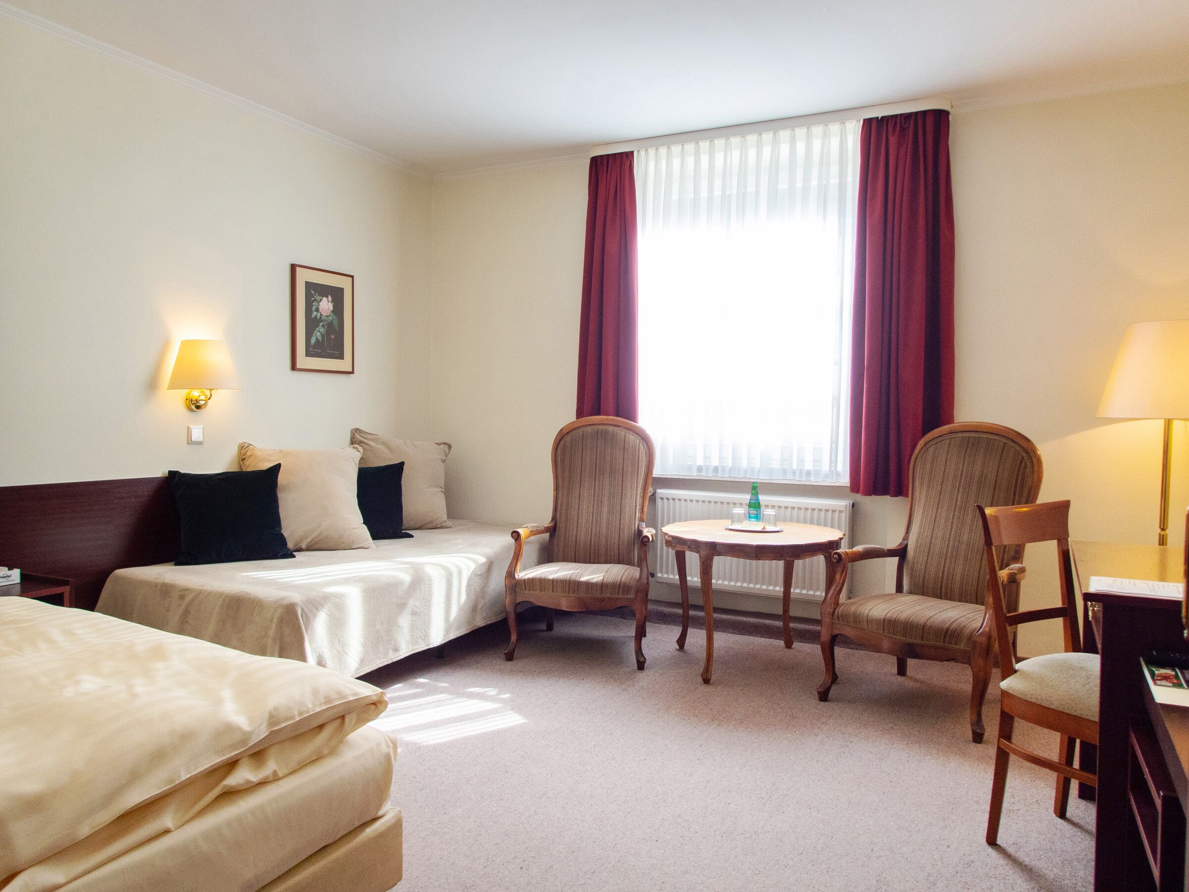 standard twin room | hypo-allergenic bedding, free wifi, bed sheets