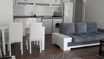 Comfort Apartment | Private kitchen | Fridge, oven, dishwasher, electric kettle