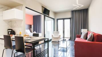 Departamento (Greece U Around Athens No. 6) | Área de sala de estar | Smart TV