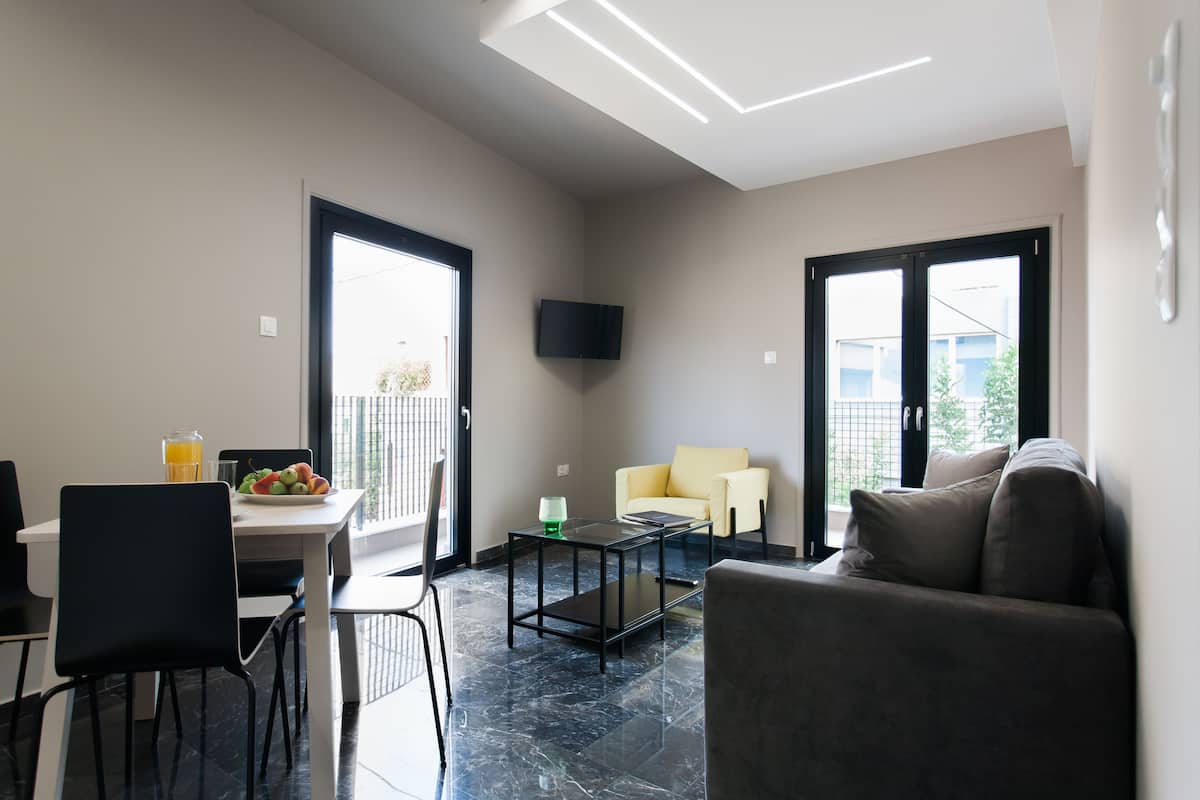 Apartment (Greece U Around Athens No. 3) | Living area | Smart TV
