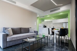 Lägenhet (Greece U Around Athens No. 3) | Vardagsrum | Smart-tv
